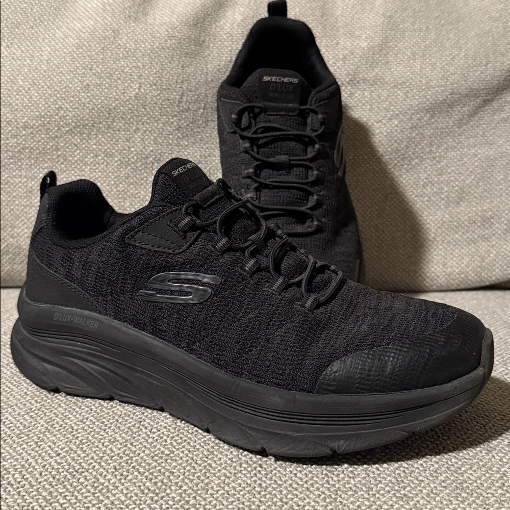 Skechers D’LUX Walker Black Comfort Walkers 10 Extra wide